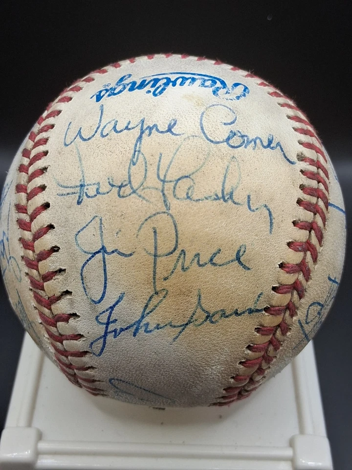 RARE 1968 DETROIT TIGERS World Series Champion Team Signed Baseball *Al Kaline* - Image 3 of 4