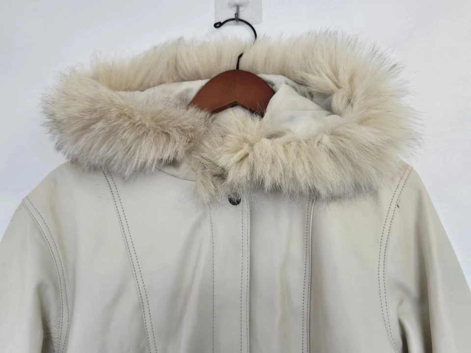 Excelled Collection Coat Womens LP White Leather Faux Fur Old Money Winter Long - Image 2 of 4