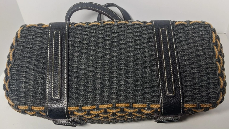 Bolsa de mão feminina Brighton marrom/preta tecida de juta com acabamento de couro e fivela - Imagem 2 de 4