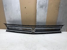2015-2021 DODGE CHALLENGER FRONT GRILLE  OEM USED 15lA116AA 9403971 (4934)