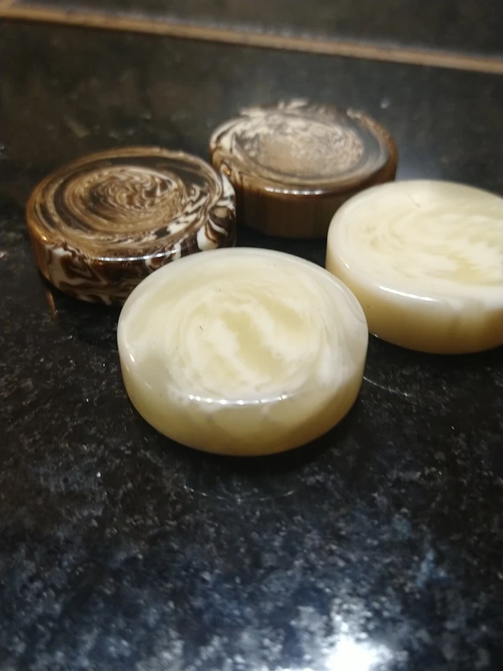 Vtg 4 Pcs Crisloid Bakelite Marbled Swirl Backgammon Brown, Cream 1.25" By .33" - Image 3 of 4