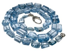Halskette aus facettierten Blautopas-Nuggets, Lasercut, Silberverschluss