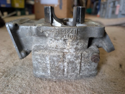 Yamaha DT125 LC 10V Engine Barrel #W56