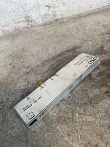 AUDI A4 Cabrio 8H7, B6, 8HE, B7 Antennenverstärker  8e9035225p 2.00 18032438