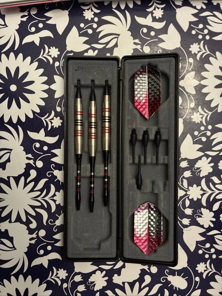 Juego de dardos Arácnidos Foto 3 de 3