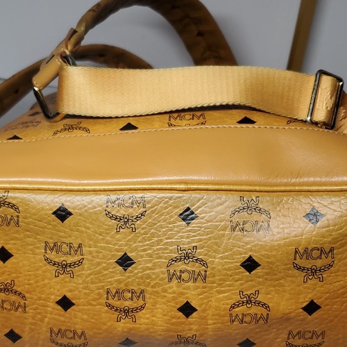 Original MCM Cognac Rucksack Nieten Logo Gold Silber Hardware - Große Größe - Bild 14 von 23