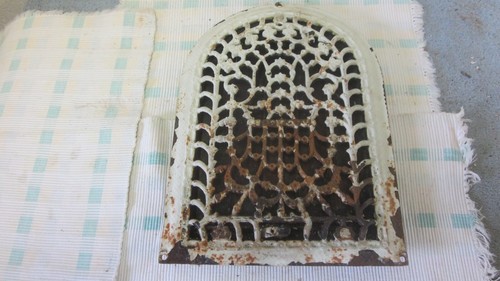 Antique Arched Wall Register Grate Floral Stars Design 8 x 12 with Louvers - Picture 4 of 9