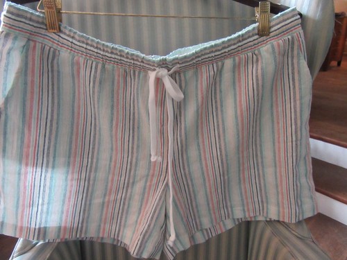 NWT! SUPPLY AND DEMAND "MARTHA" CASUAL LINEN BLEND STRIPED SHORT ON WHITE (XL). - Picture 6 of 6