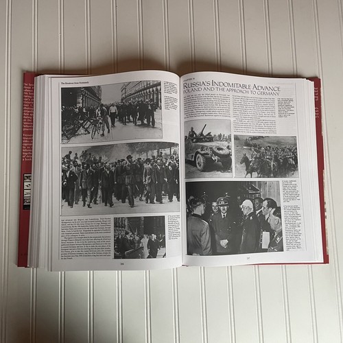 World War II Book and Illustrated Hardcover With Dust Jacket Used VG CD-ROM - Picture 16 of 18