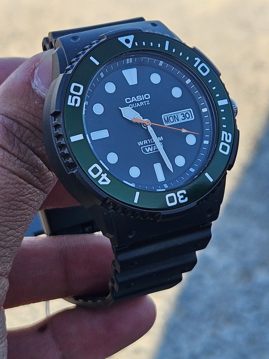 海外専売モデル　MRW-230H-1E3VDF　ダイバーデザイン　新品未使用 MRW-230H-1E3V | CASIO