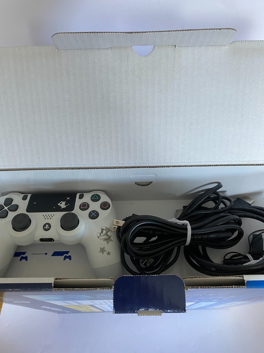 SONY - PS4 Pro 白 CUH-7200B_ペルソナ5 スクランブル付き Sony PlayStation 4 Pro Console Persona 5 Edition CUH-7200B