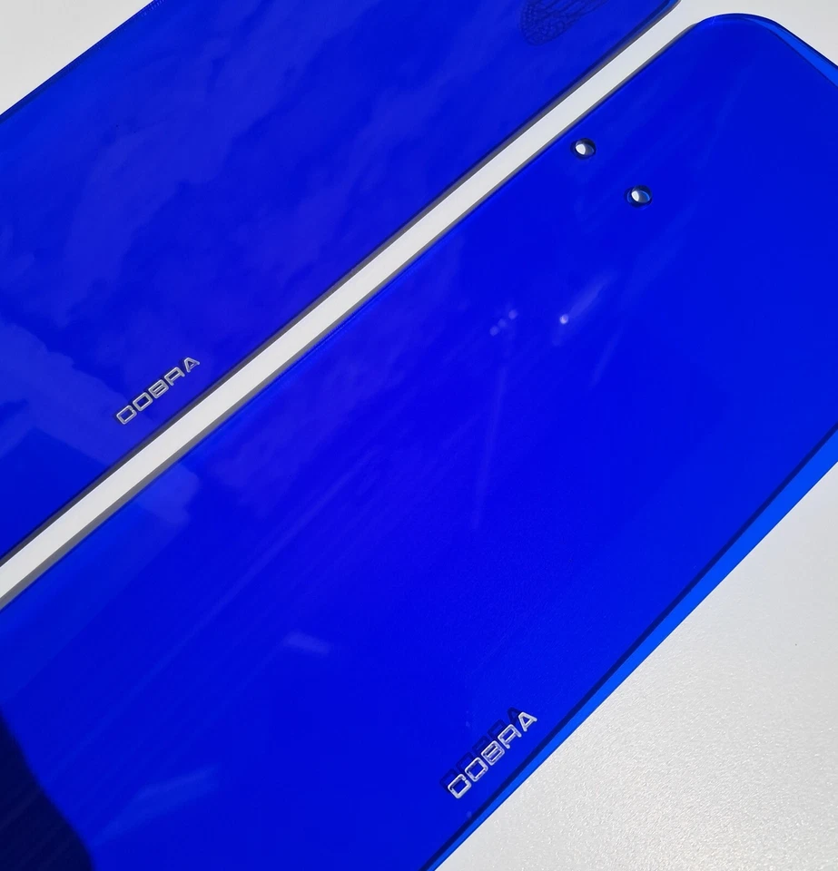 Shelby Cobra / Repuesto de fábrica 5 / JUEGO DE PARASOL Y ALA DE VIENTO AZUL TRANSPARENTE Foto 3 de 4