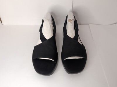 Munro Peyton Black Leather Sandal Flat Size 8.5  New In Box Flat