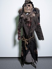 Scarecrow Custom