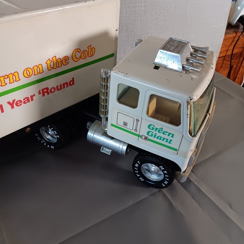 VTG Nylint Green Giant Pressed Steel GMC 18 Wheeler Semi Truck 1984 USA Sprout - Picture 5 of 15