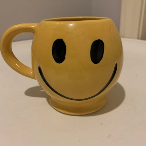 Vintage McCoy Pottery Yellow Smiley Face Coffee Mug Tea Cup Have A Nice Day 🌞