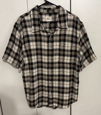 BDG Plaid Textured Weave Short Sleeve Shirt from Urban Outfitters, Size Large