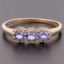 9ct Yellow Gold Tanzanite & Diamond Cluster Ring Size V Hallmarked