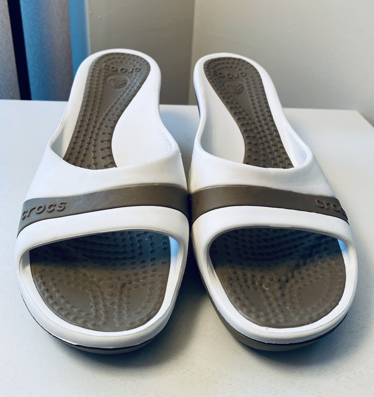 Crocs Sassari Slide Wedge Heel Sandals Ladies Size 8 … Gem