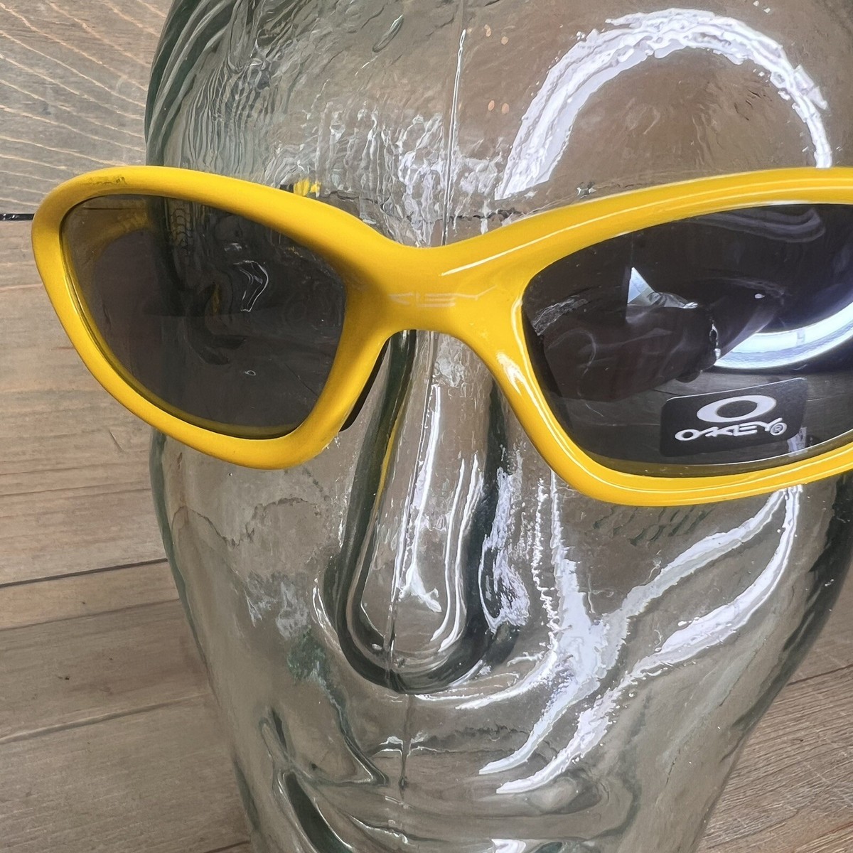 Vintage Oakley Twenty XX Glossy Yellow Wrap Sunglasses Y2K Vintage Oakley Twenty XX Glossy Yellow Wrap Sunglasses Y2K