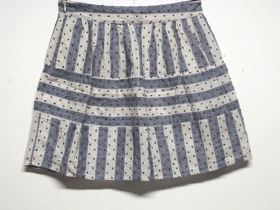 Minifalda Oliva+Roble Acampanada Plisada Punteada Talla S Gris Marfil Algodón Bonita Usada en Excelente Condición Foto 2 de 4