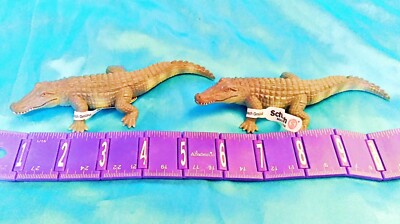 Set of 2 - Schleich Alligators w/ Tags 2007