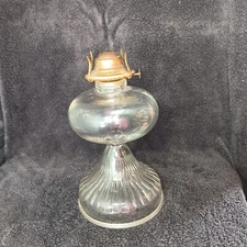 Vintage Eagle Kerosene Oil Lamp Clear Glass Ribbed Pedestal 11" Tall NB