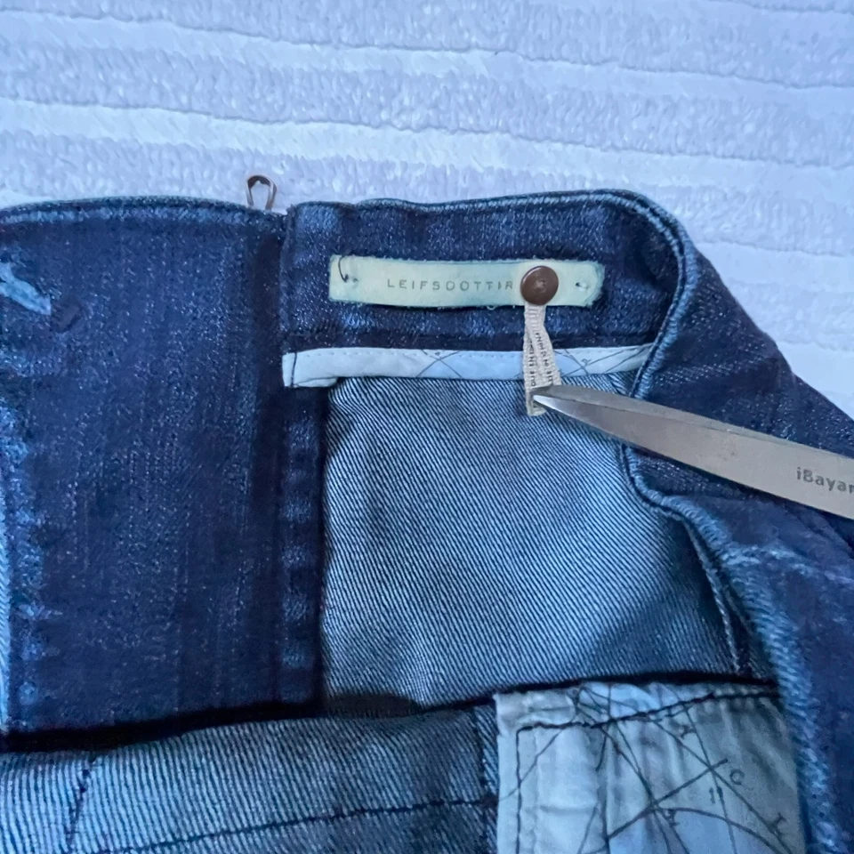 Falda lápiz para mujer Anthropologie Leifsdottir denim plisada cierre de cremallera trasero Foto 3 de 4