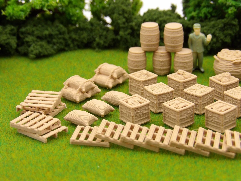 39 Piece HO Scale Market Supplies - Detailed 3D Model Railroad Train Scenery - Image 3 of 4