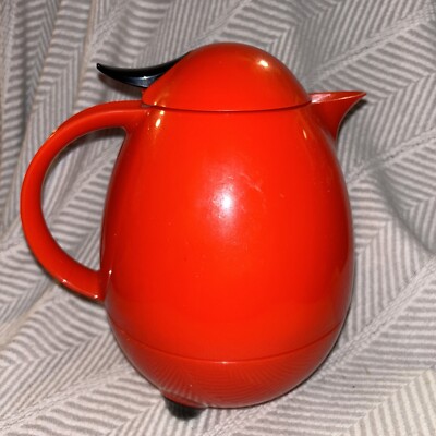 Leifheit Columbus Red & Black Carafe Jug Vacuum Insulated Hot/Cold German C3