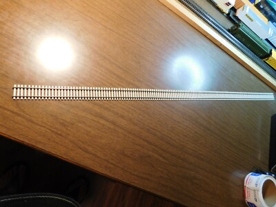 ATLAS SUPER FLEX CODE 83 CONCRETE TIES NICKEL-SILVER FIVE-36'' SECTIONS HO SCALE