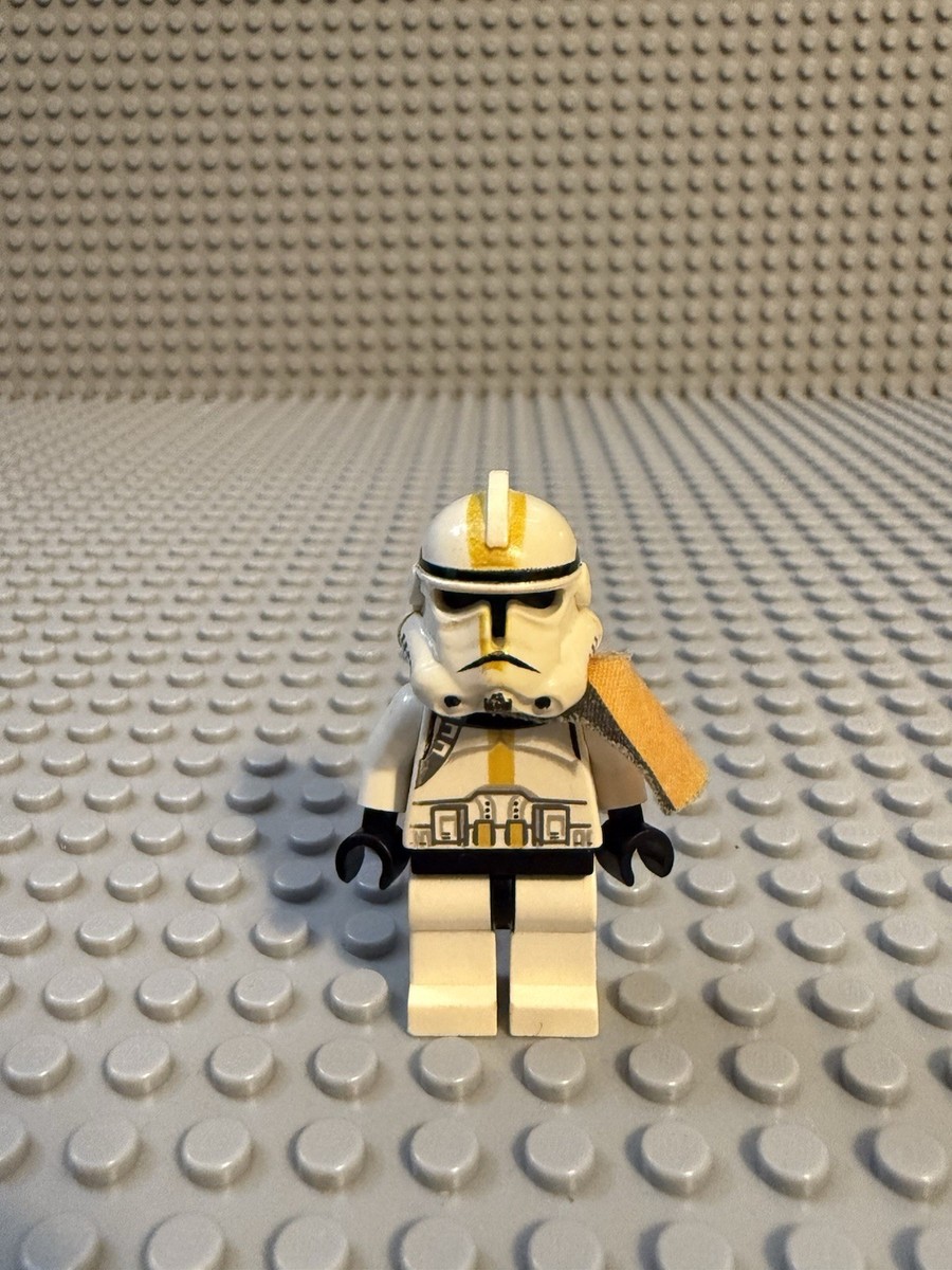 LEGO Star Wars Clone Trooper 327th Star Corps Pauldron Minifigure