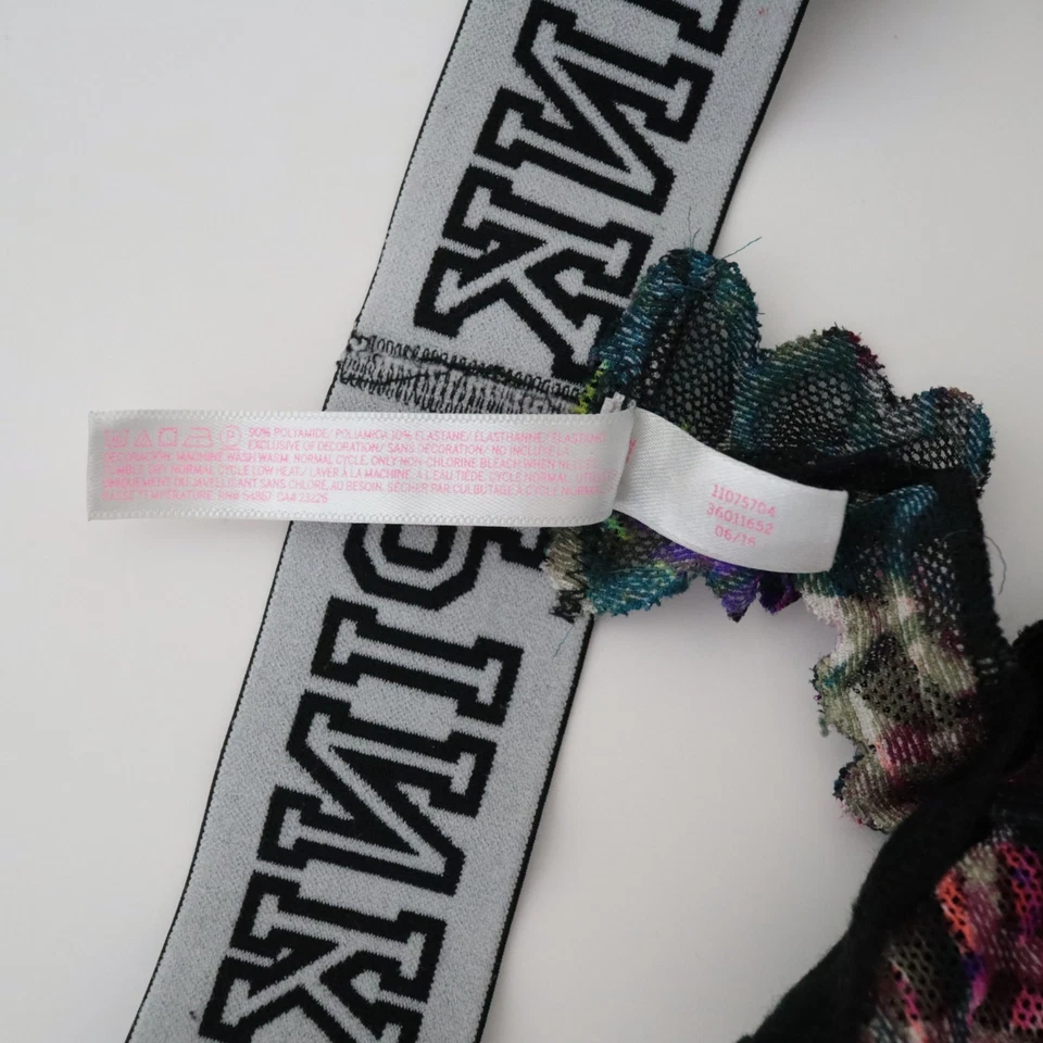 NEW Victoria's Secret VINTAGE 2016 PINK Lace Thick Logo Thong Panty LARGE - Image 4 of 4