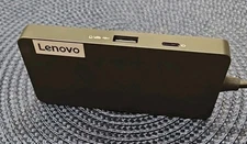 Lenovo USB-C 7-in-1 Hub (LC700) Plug And Play card reader HDMI, USB, charging