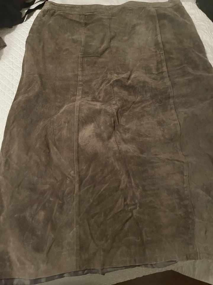 Длинная оливковая плюс размер натуральная замшевая юбка размер 22 холодная вода ручей кожа б/у - Изображение 2 из 4