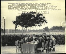 1975 Press Photo Henry Kissinger Meets with Egyptian Leaders, Alexandria