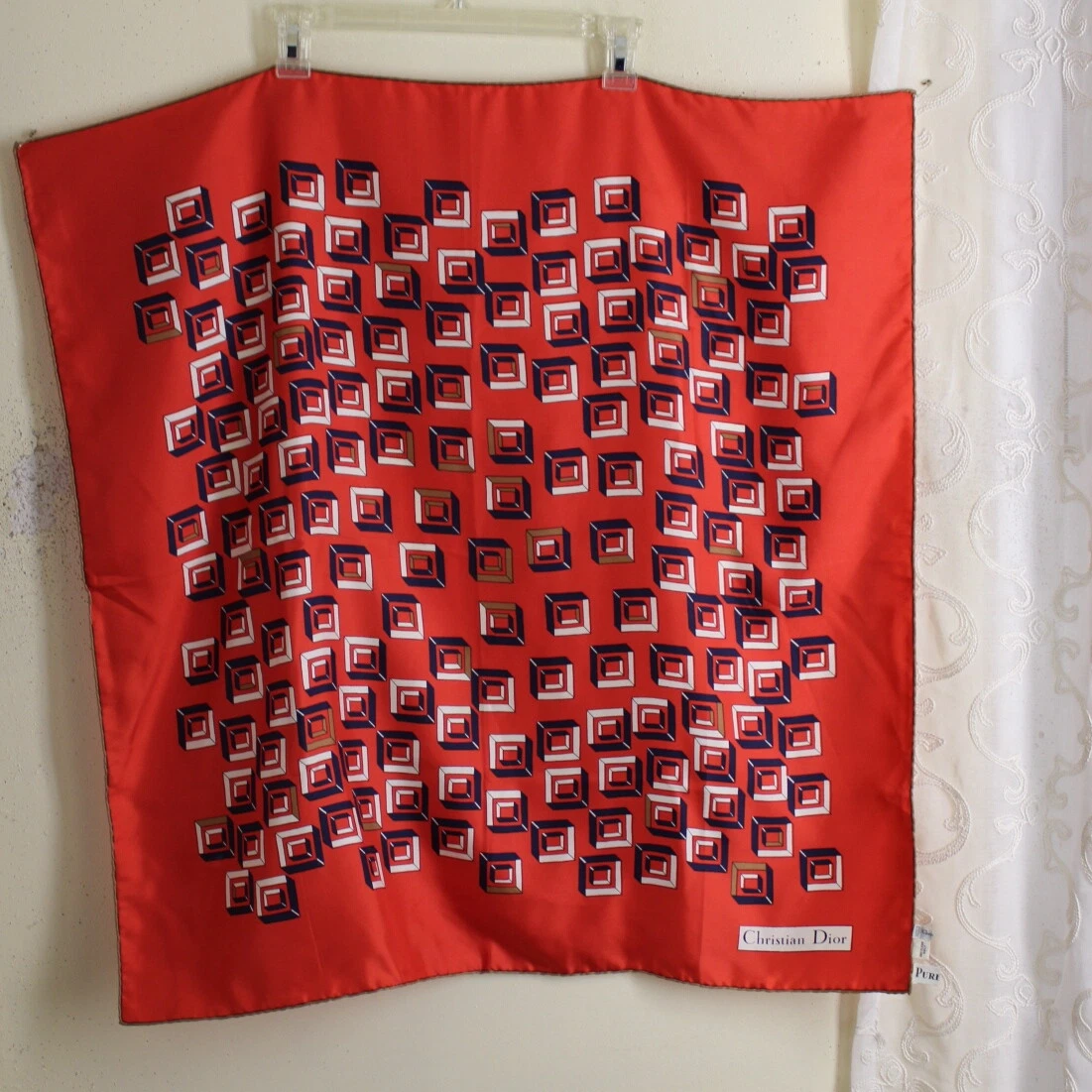 Écharpe art porter vintage Christian Dior op Art soie rouge Estate 
