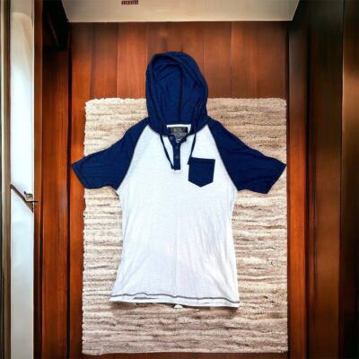 Broken Threads Hooded T Shirt Blue White Medium
