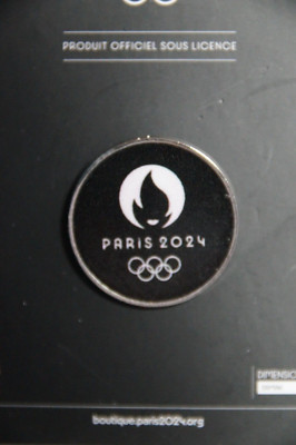 Olympic Games PARIS 2024 - Black round emblem Pin - rare item - Original Pin