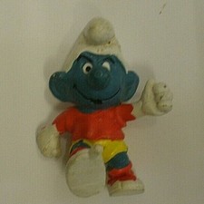 Vintage Smurf - Footballer With Rare White Boots (BCB)