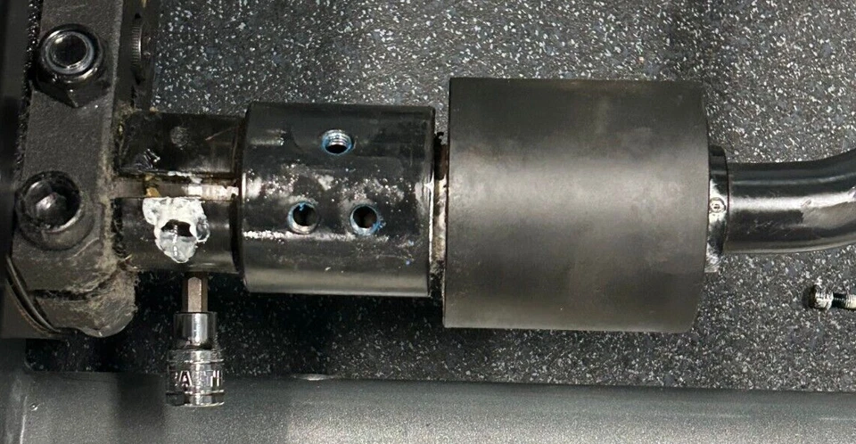 1 TRUE FITNESS  CS400 roller wheel ramp new 9XPS0020 (elliptical) - Image 2 of 4