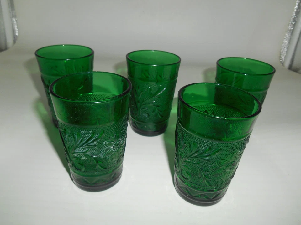 5 Vintage Anchor Hocking Forest Green Sandwich 5 oz. Flat Juice Tumblers - Image 3 of 4