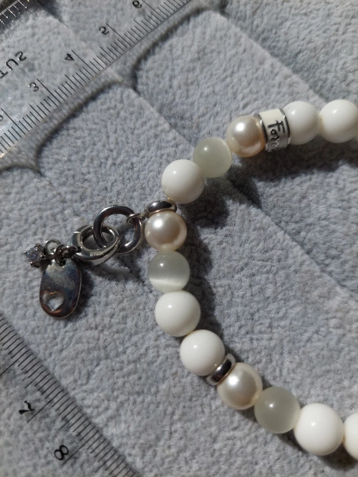 Schönes Charm Armband dehnbar mit Perlen, Steinen🤍✨️ - Bild 3 von 3