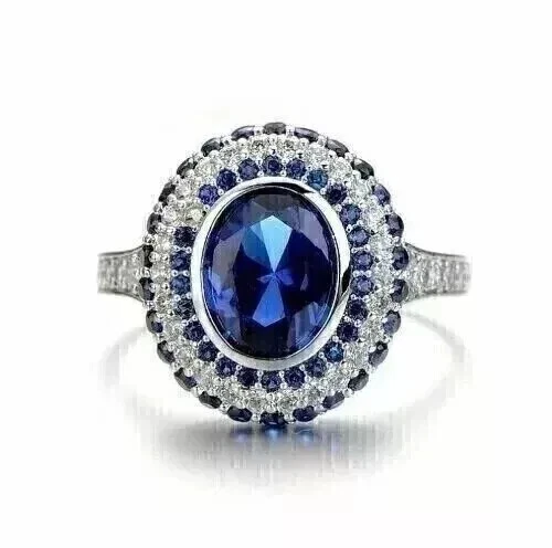 Anillo de halo de racimo de zafiro simulado de corte ovalado de 3,30 quilates de oro blanco de 14 k Foto 4 de 4