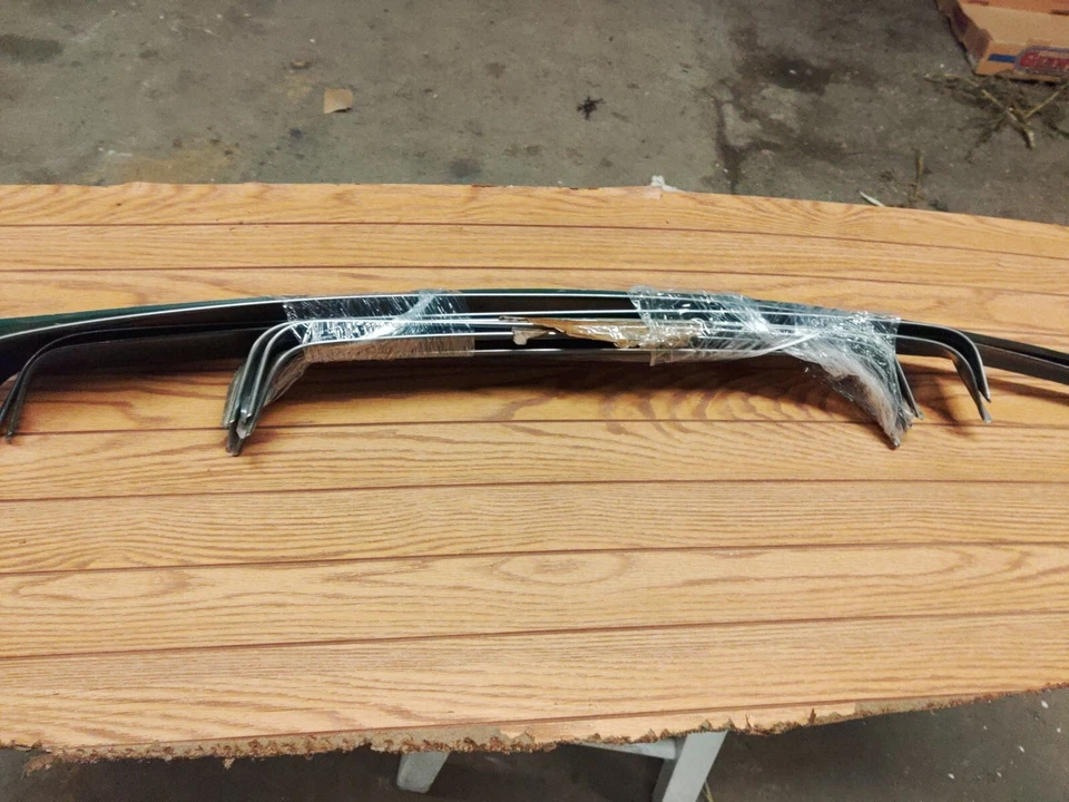 Nuevo de Lote Antiguo 1952 Studebaker Champion And Commander Dos Puertas Sedán Ventilación Pantallas AC 2095 Foto 3 de 3