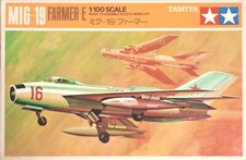 Tamiya 1/100 Mini Jets Series. Russian Mig-19 Farmer-E  1 