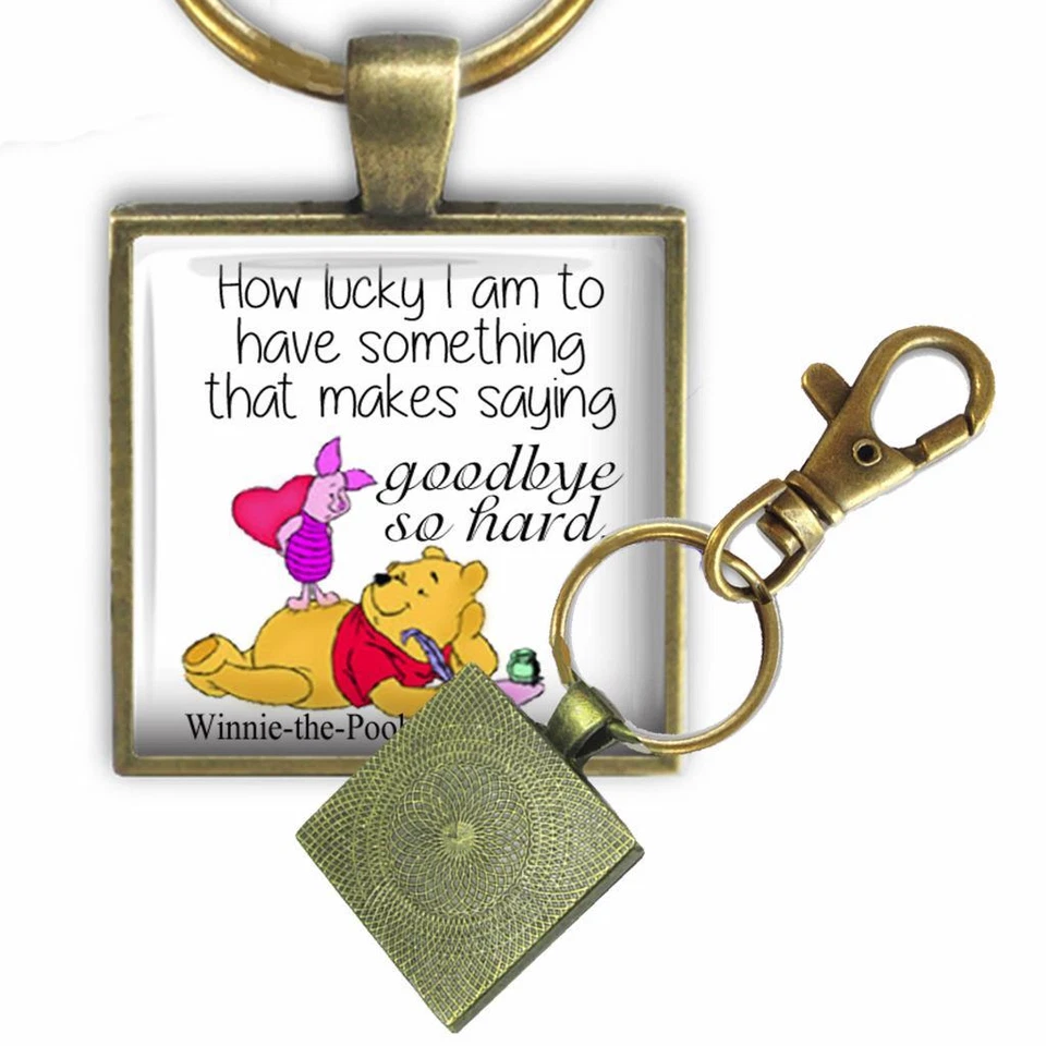 Winnie-the-Pooh Cita "Qué suerte soy" Vidrio Clip En Llavero Hecho a Mano Foto 2 de 2