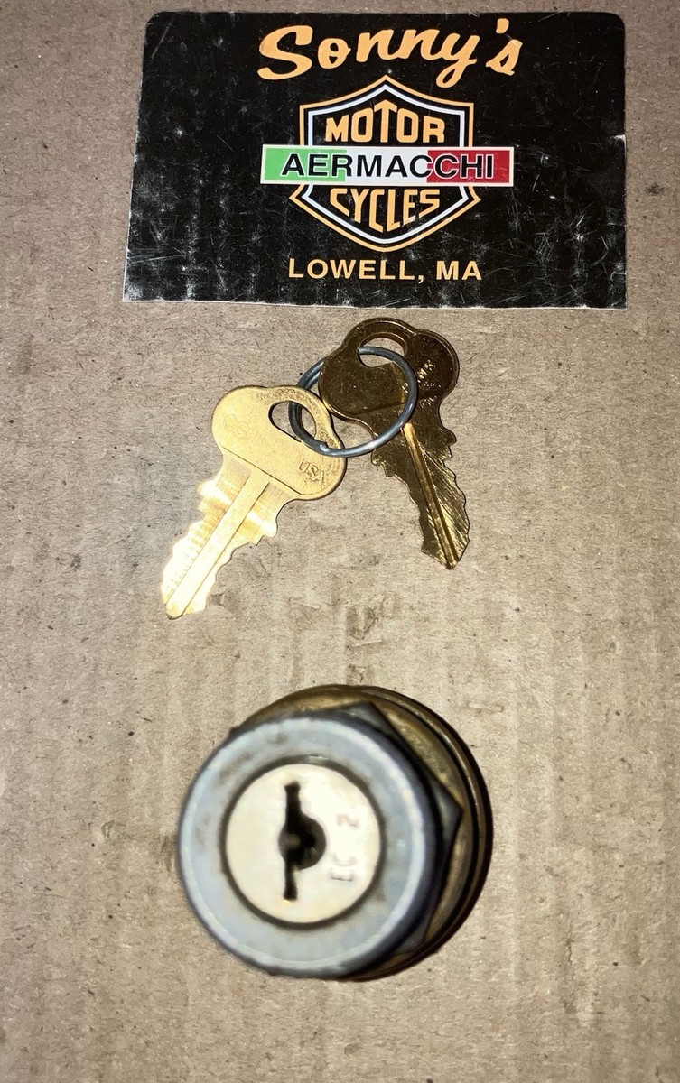 AERMACCHI HARLEY DAVIDSON 1964-69 Sprint C, H, SS IGNITION SWITCH