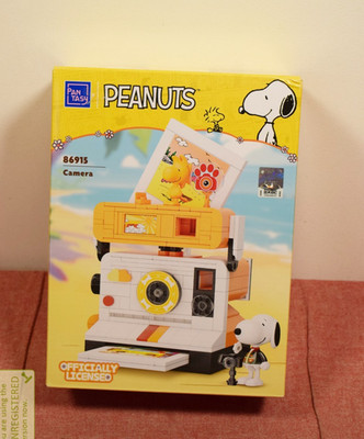 Pantasy Peanuts Snoopy Camera Retro Series Buildable Brick Block Set 86915*