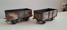 Dapol O Gauge 16T Steel Mineral Wagons x 2 in BR Grey - weathered.